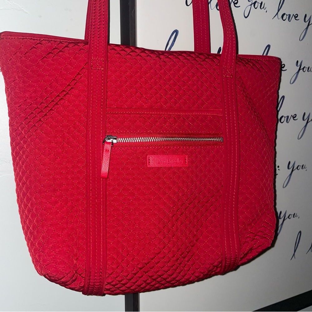 Vera Bradley Iconic Tote - Picture 7 of 15